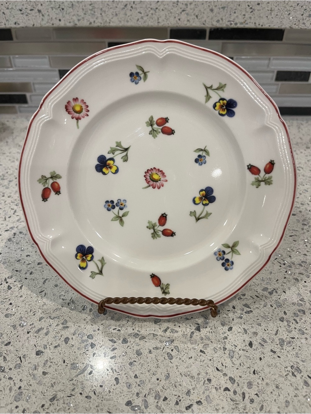 EUC Villeroy & Boch Petite Fleur Small Plates - Picture 3 of 9